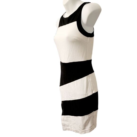 BEBE one piece black & white dress - Picture 2 of 4